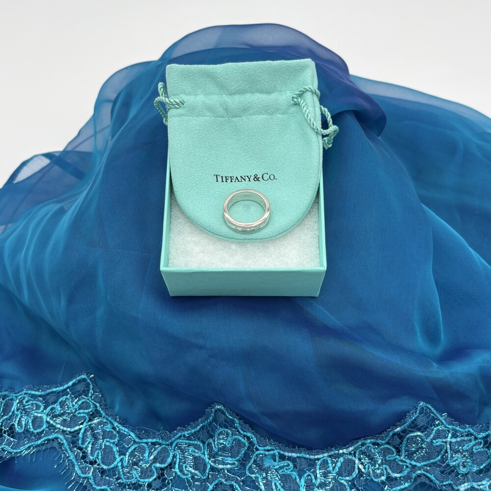 Tiffany & Co. 1837 Medium Concave Band Ring Sterling Silver - Size 7, Gift Set - Picture 4 of 15